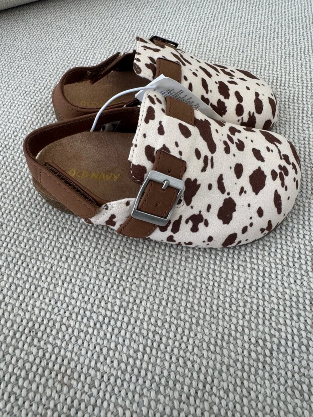Old Navy Cream and Brown Toddler Cow-Print Clogs